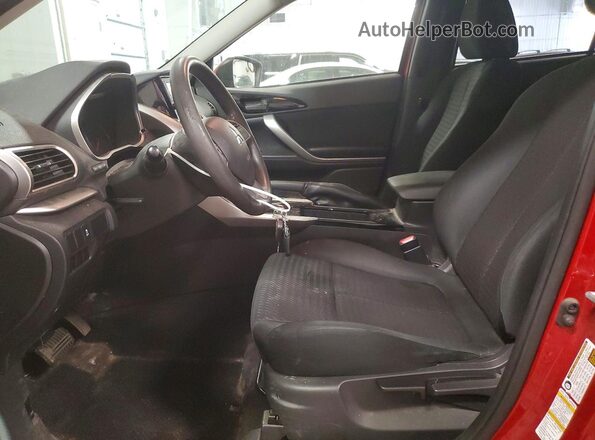 JA4AS3AA7JZ067855 2018 MITSUBISHI ECLIPSE Red Вид салону спереду