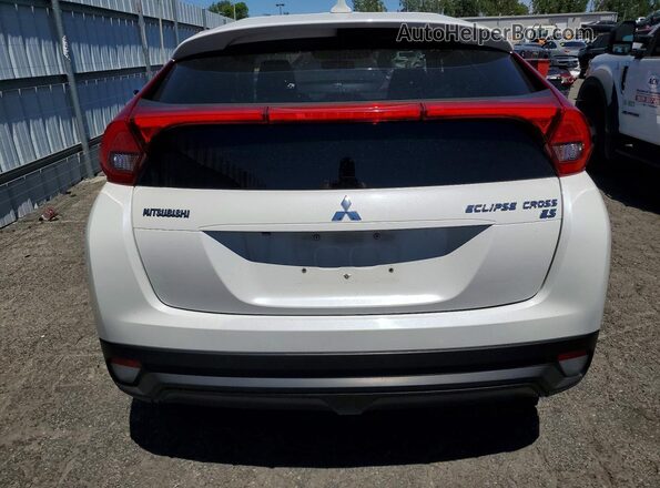 JA4AS3AA9JZ049924 2018 MITSUBISHI ECLIPSE White Հետևի տեսք