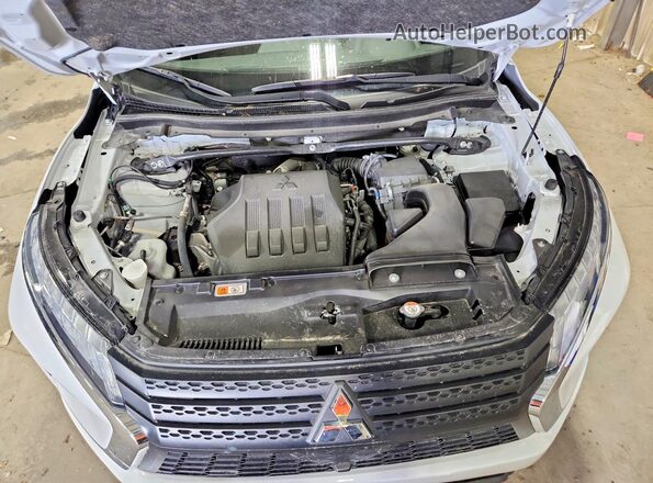JA4ASUAA1NZ014032 2022 MITSUBISHI ECLIPSE White Engine compartment view