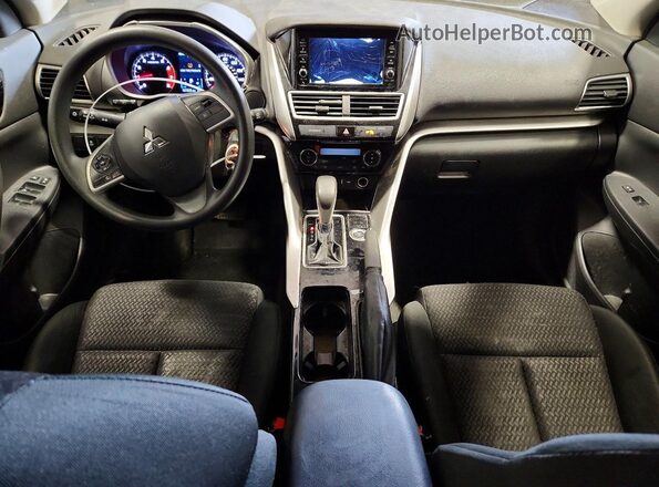 JA4AT3AA3JZ041685 2018 MITSUBISHI ECLIPSE Черный Вид панели приборов