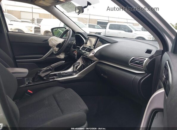 JA4AT3AAXLZ026295 2020 MITSUBISHI ECLIPSE CROSS Silver Widok wnętrza z przodu