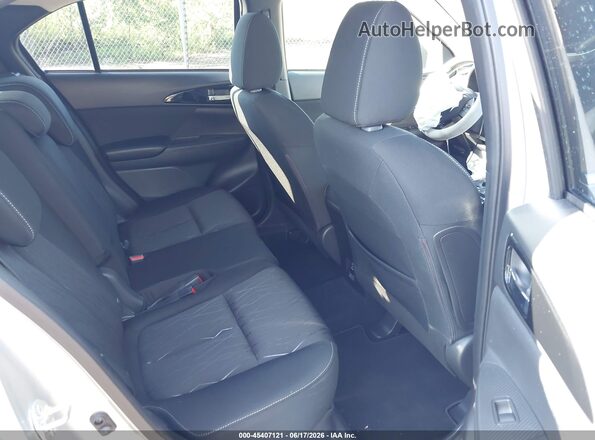 JA4AT5AA5JZ040971 2018 MITSUBISHI ECLIPSE CROSS Silver Вид наклейки з VIN-кодом