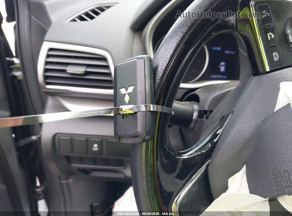 JA4AT5AA8JZ038695 2018 MITSUBISHI ECLIPSE CROSS Silver Dashboard view