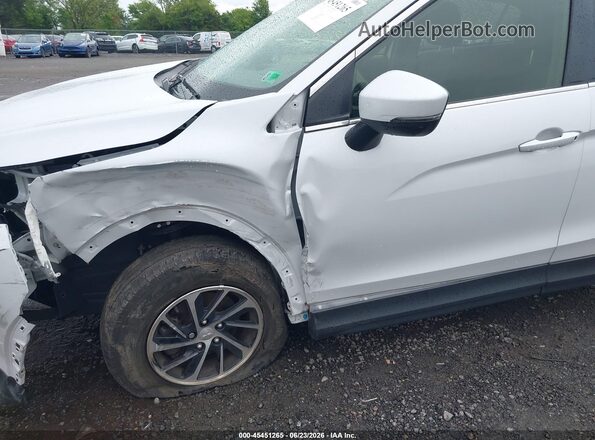 JA4ATUAA2RZ000496 2024 MITSUBISHI ECLIPSE CROSS Белый Вид спереди