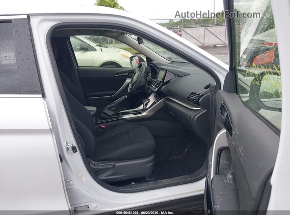 JA4ATUAA2RZ000496 2024 MITSUBISHI ECLIPSE CROSS Белый Вид салона спереди