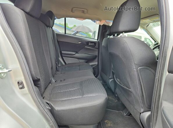 JA4ATUAA4SZ047356 2025 MITSUBISHI ECLIPSE Silver Vista interior trasera