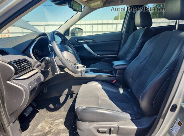 JA4ATWAA2PZ006386 2023 MITSUBISHI ECLIPSE Silver Սալոնի դիմացի տեսք