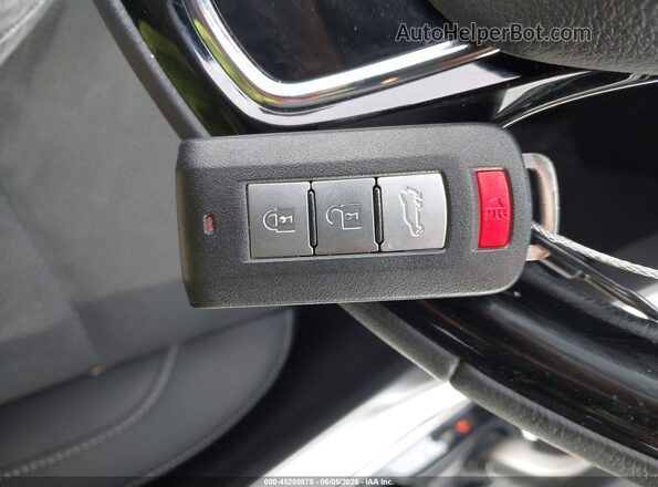JA4ATWAA3TZ014555 2026 MITSUBISHI ECLIPSE CROSS Silver Widok deski rozdzielczej