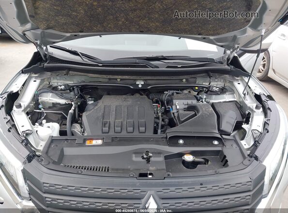 JA4ATWAA3TZ014555 2026 MITSUBISHI ECLIPSE CROSS Silver Widok z tyłu