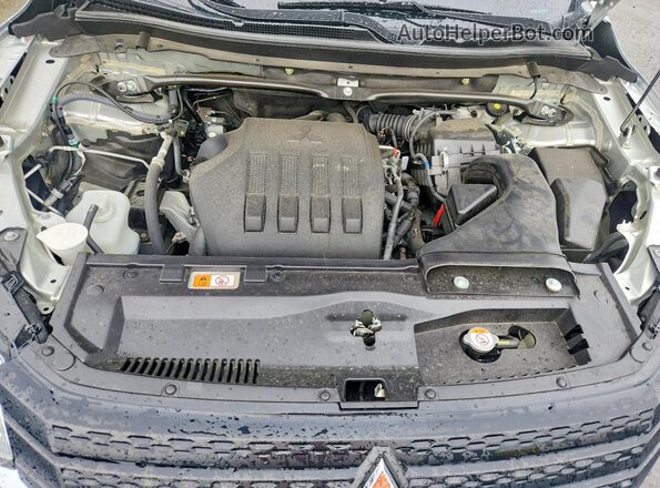JA4ATWAA7RZ042917 2024 MITSUBISHI ECLIPSE Серебряный Вид подкапотного пространства