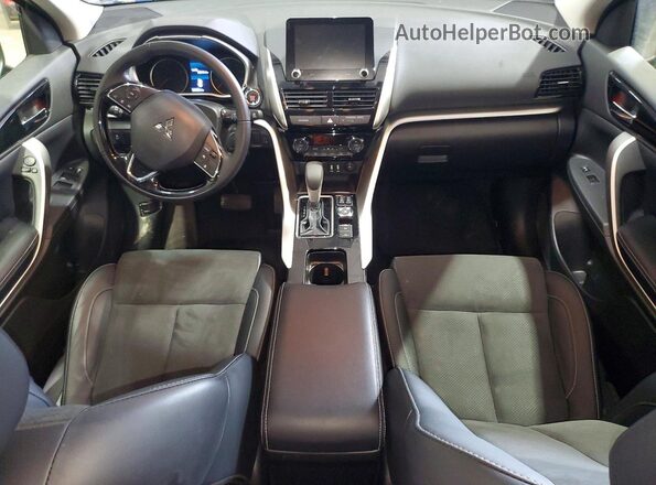 JA4ATWAA7SZ034046 2025 MITSUBISHI ECLIPSE Silver 