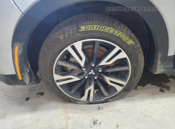 JA4ATWAA7SZ034046 2025 MITSUBISHI ECLIPSE Silver 