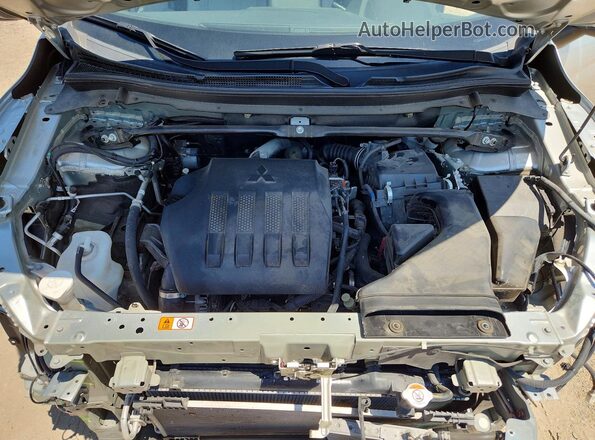 JA4ATWAAXPZ028782 2023 MITSUBISHI ECLIPSE Silver უკანა სალონის ხედი