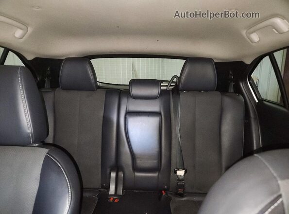 JA4ATWAAXRZ004856 2024 MITSUBISHI ECLIPSE Silver Vista de los asientos traseros