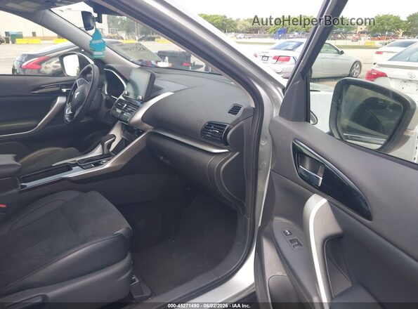 JA4ATWAAXTZ002015 2026 MITSUBISHI ECLIPSE CROSS Gray Вид салону спереду