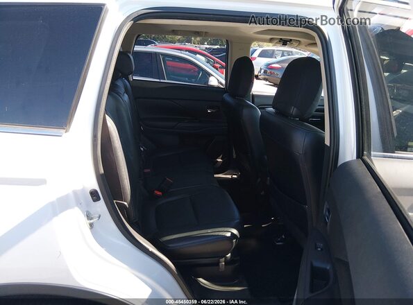 JA4AZ3A33HZ030230 2017 MITSUBISHI OUTLANDER Белый Вид наклейки с VIN-кодом