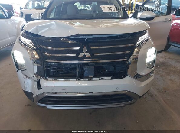 JA4J3VA82SZ016982 2025 MITSUBISHI OUTLANDER White Widok z przodu
