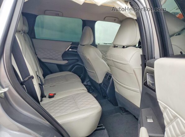 JA4J3VA87NZ080620 2022 MITSUBISHI OUTLANDER Silver უკანა სავარძლების ხედი