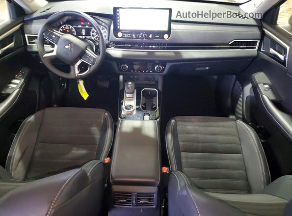 JA4J3VA87SZ034667 2025 MITSUBISHI OUTLANDER Gray Widok deski rozdzielczej