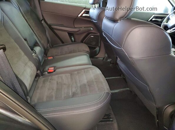 JA4J3VA87SZ034667 2025 MITSUBISHI OUTLANDER Gray Widok wnętrza z tyłu