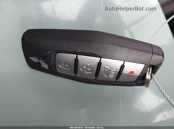 JA4J3WAB2TZ017455 2026 MITSUBISHI OUTLANDER Gray Widok deski rozdzielczej