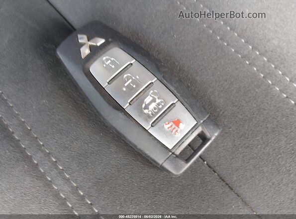 JA4J4UA83PZ019484 2023 MITSUBISHI OUTLANDER Silver Widok deski rozdzielczej
