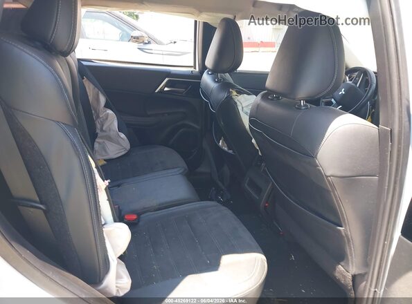 JA4J4UA85PZ025643 2023 MITSUBISHI OUTLANDER White VIN კოდის სტიკერის ხედი