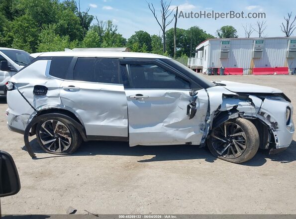 JA4J4UA85PZ025643 2023 MITSUBISHI OUTLANDER White უკანა სალონის ხედი