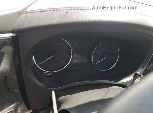 JA4JZ4AX2KZ009305 2019 MITSUBISHI OUTLANDER White ხელსაწყოთა პანელის ხედი