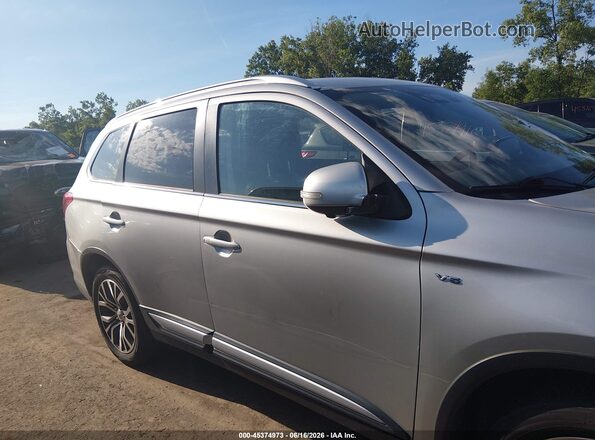JA4JZ4AX6JZ048154 2018 MITSUBISHI OUTLANDER Silver Вид задньої частини салону