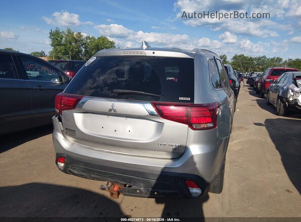 JA4JZ4AX6JZ048154 2018 MITSUBISHI OUTLANDER Silver Вид спереду