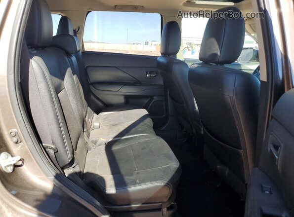 JA4JZ4AX7HZ039232 2017 MITSUBISHI OUTLANDER Brown Սալոնի հետևի տեսք