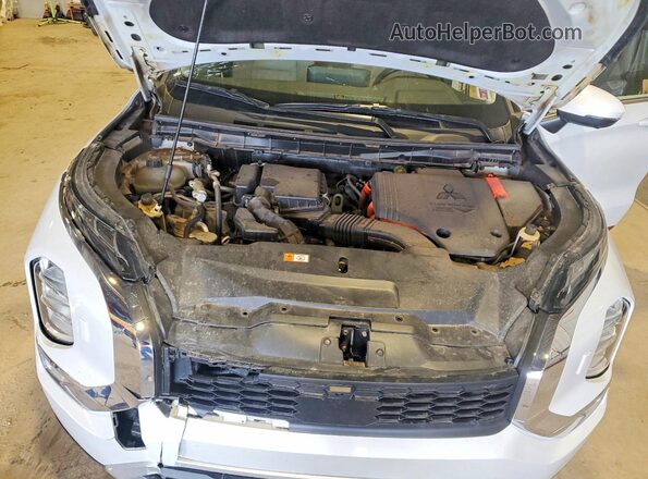 JA4T5VA95SZ601034 2025 MITSUBISHI OUTLANDER White Vista del compartimento del motor
