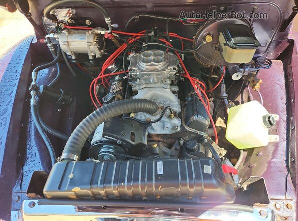 JB1352445 1951 CHEVROLET UK Purple Vista interior trasera