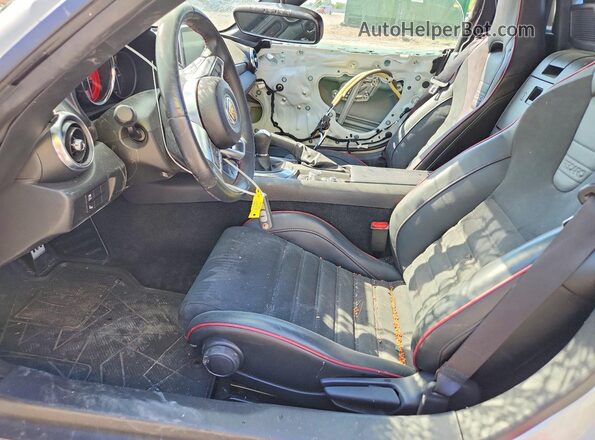 JC1NFAEK9K0142898 2019 FIAT 124 White Սալոնի դիմացի տեսք