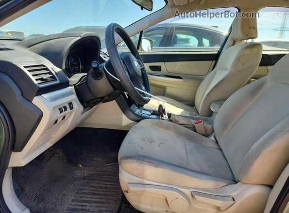 JF1GJAA61GH021879 2016 SUBARU IMPREZA Зеленый Вид салона спереди
