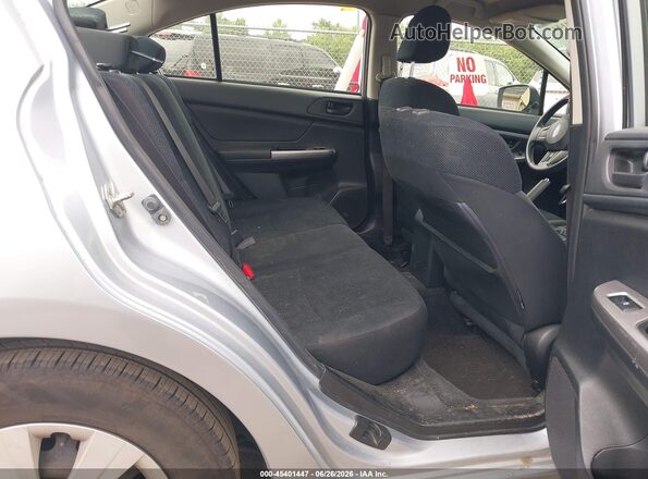 JF1GJAA65GG009353 2016 SUBARU IMPREZA Silver Widok naklejki z numerem VIN