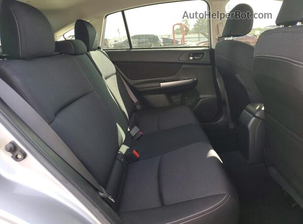 JF1GPAP61G9337976 2016 SUBARU IMPREZA Silver Widok wnętrza z tyłu