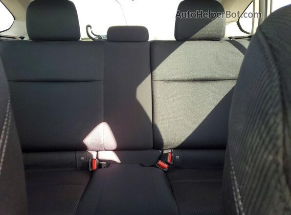 JF1GPAP61G9337976 2016 SUBARU IMPREZA Silver Widok tylnych siedzeń