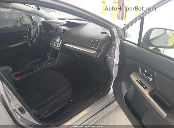 JF1GPAP65G8350087 2016 SUBARU IMPREZA Silver Vista interior delantera