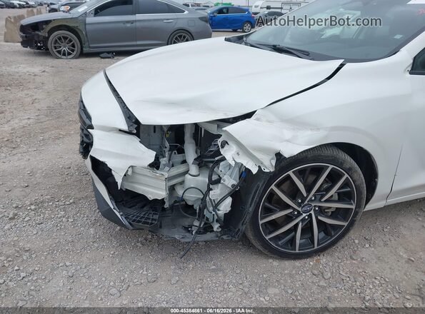 JF1GUAFC4R8310599 2024 SUBARU IMPREZA White Դիմացի տեսք