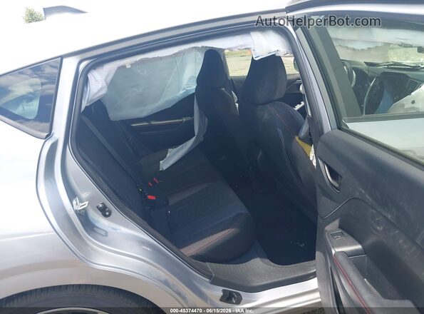 JF1GUAFC6R8302584 2024 SUBARU IMPREZA Silver Vista de la etiqueta del VIN