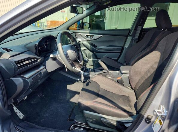 JF1VBAH66R9813632 2024 SUBARU WRX Silver Вид салону спереду