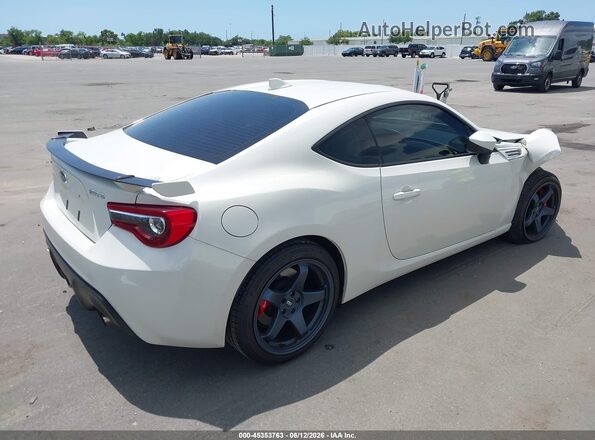 JF1ZCAC13L9703283 2020 SUBARU BRZ White Tył prawy