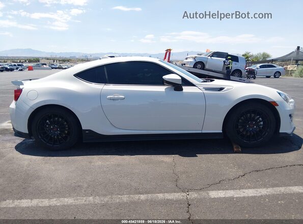 JF1ZCAC14L8702908 2020 SUBARU BRZ White ხელსაწყოთა პანელის ხედი