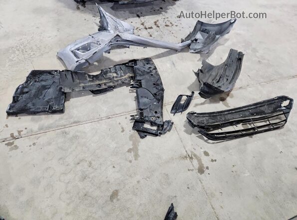 JF1ZCAC1XJ8601403 2018 SUBARU BRZ Серебряный Вид подкапотного пространства