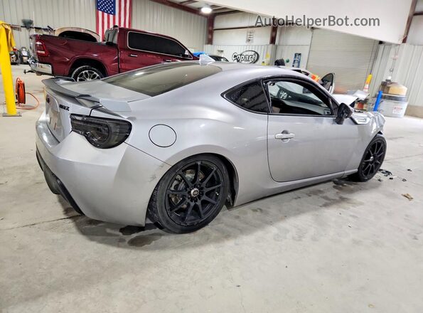 JF1ZCAC1XJ8601403 2018 SUBARU BRZ Серебряный Задняя правая четверть