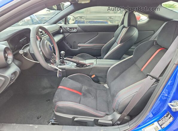JF1ZDBE19R9701028 2024 SUBARU BRZ Blue Սալոնի դիմացի տեսք