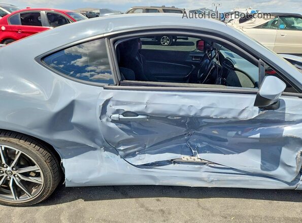 JF1ZNAA12J8700858 2018 TOYOTA 86 Gray Rear seats view