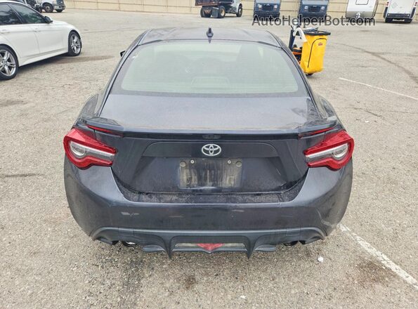 JF1ZNAA14J8700070 2018 TOYOTA 86 Charcoal 